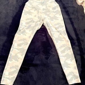 P’Tula cropped leggings